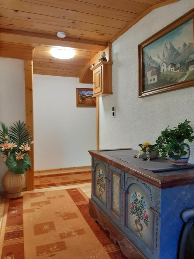 ウムハウゼンHaus Domenigアパートメント エクステリア 写真