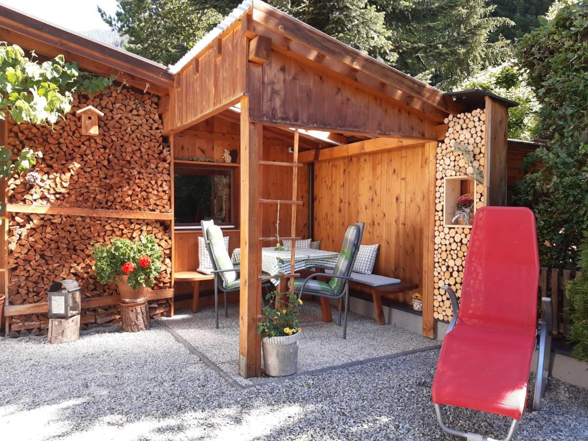 ウムハウゼンHaus Domenigアパートメント エクステリア 写真